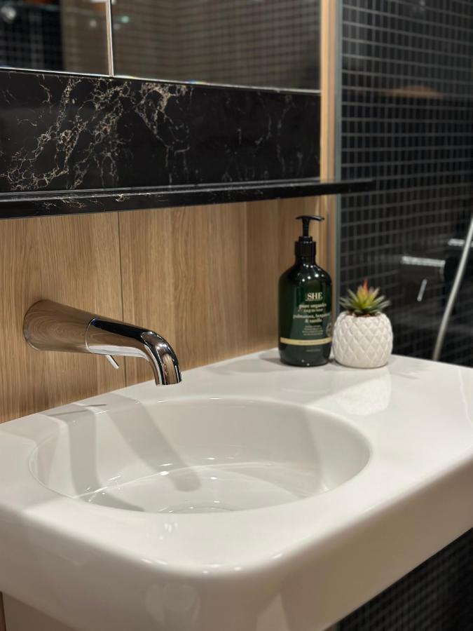 Palko - Luxury In The City Canberra Kültér fotó